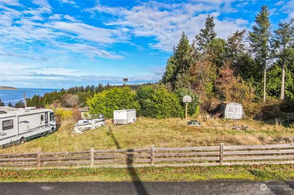 999 Dennis BLVD, Port Townsend, WA 98368