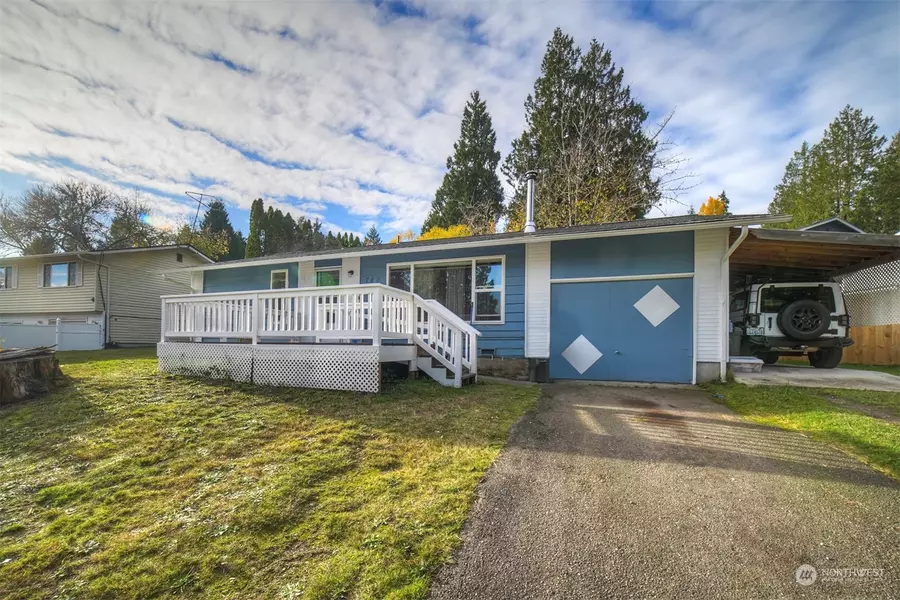 780 NW Firglade, Bremerton, WA 98311