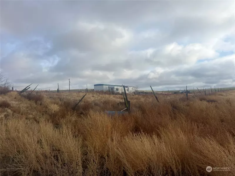 567 S Lind-Hatton Rd, Othello, WA 99344