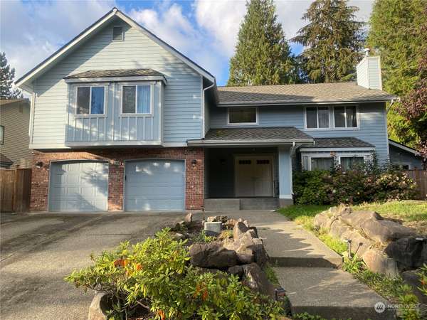 14330 SE 183rd ST, Renton, WA 98058