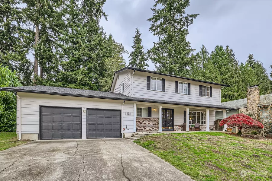 1121 204th PL SE, Bothell, WA 98012