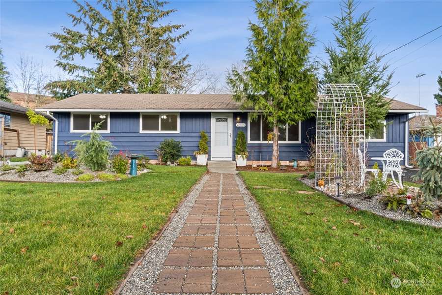 4009 219th ST SW, Mountlake Terrace, WA 98043