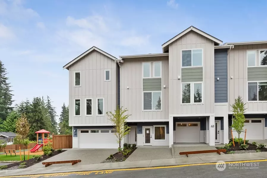 16124 Cascadian WAY #E3, Bothell, WA 98012