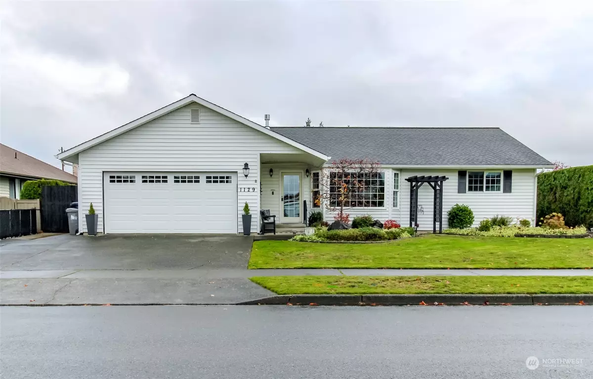 Enumclaw, WA 98022,1129 Semanski ST