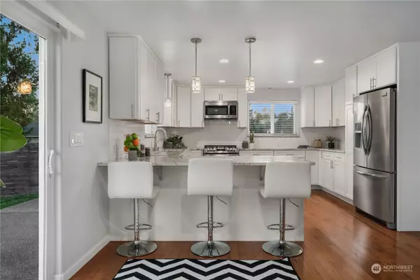 Lynnwood, WA 98036,6324 208th ST SW