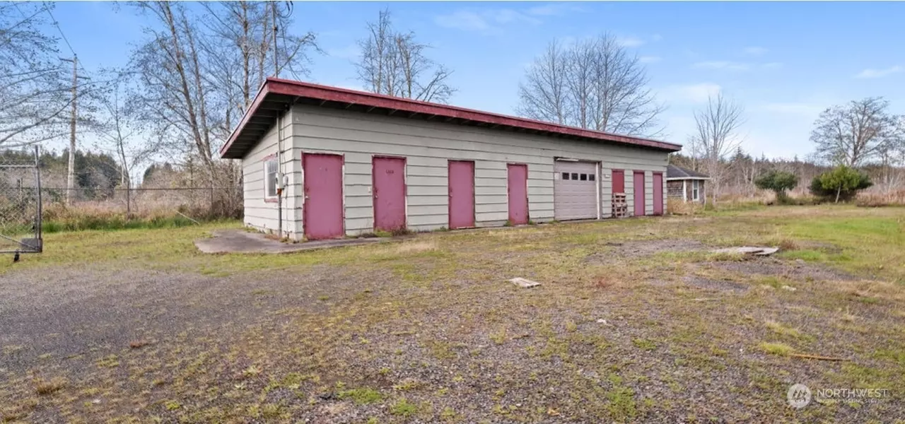 5009 40th ST, Seaview, WA 98644
