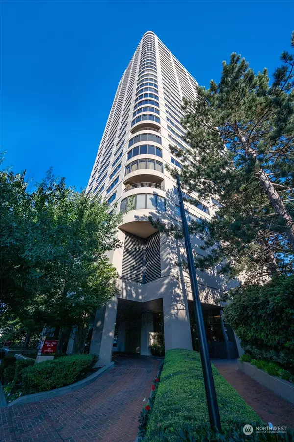 1301 Spring ST #15D, Seattle, WA 98104