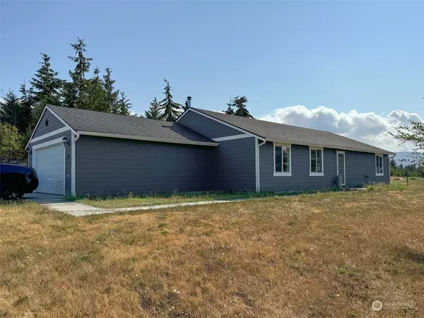 41 Saydee LN, Port Angeles, WA 98362