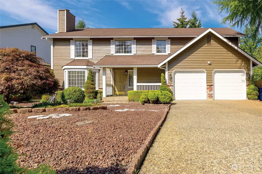 13922 SE 155th PL, Renton, WA 98058