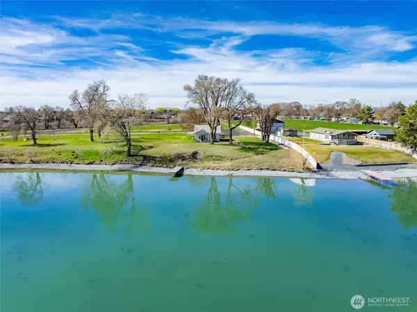 Moses Lake, WA 98837,8 Valley Road NE #8