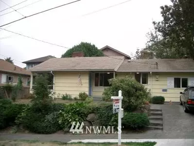 2716 3rd AVE N, Seattle, WA 98109
