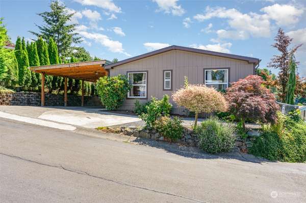 704 87th AVE NE #75, Lake Stevens, WA 98258