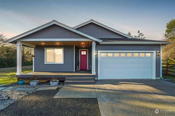 899 Point Brown AVE SW, Ocean Shores, WA 98569