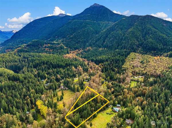 17019 464th WAY SE, North Bend, WA 98045