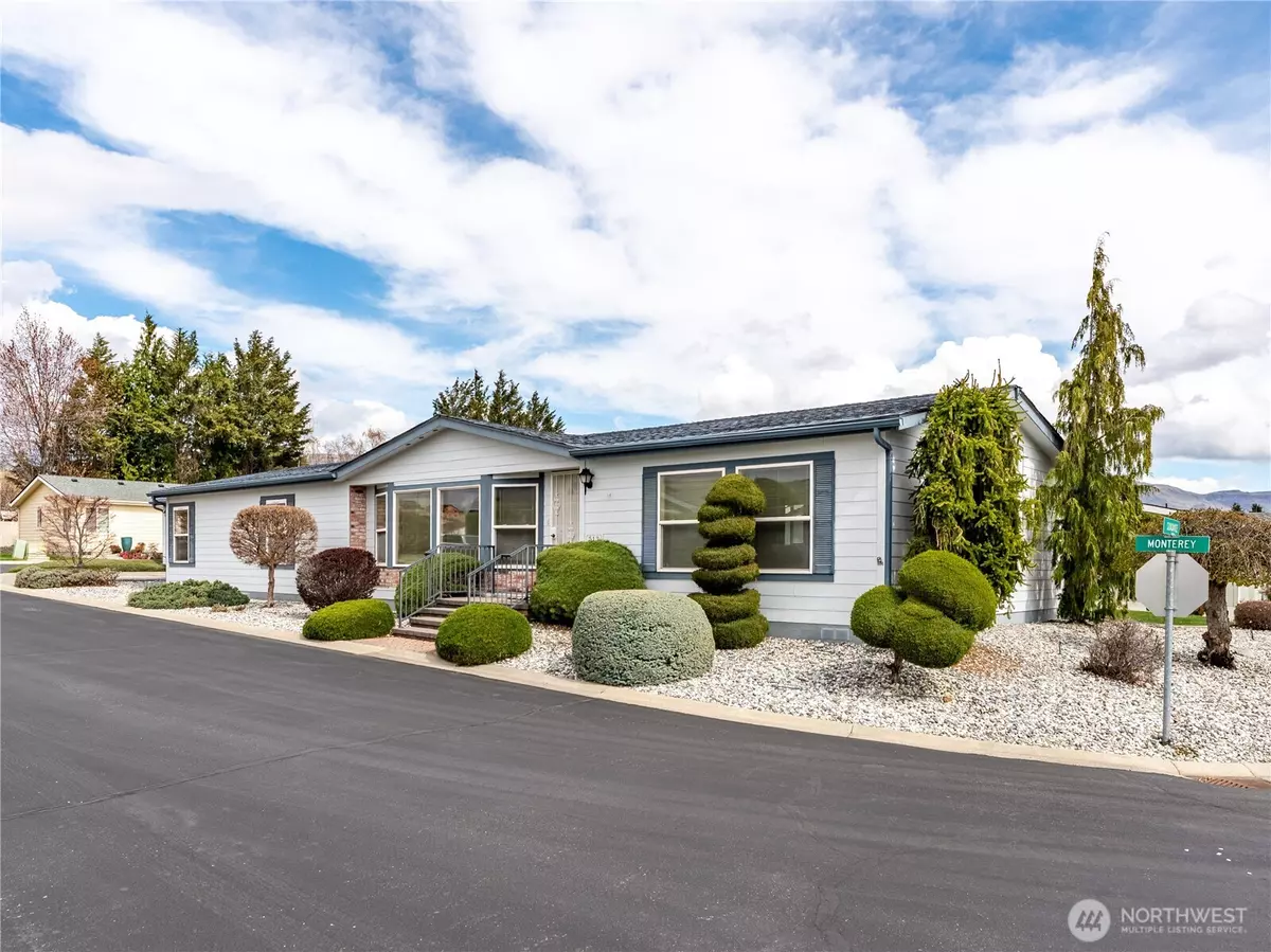 East Wenatchee, WA 98802,513 Monterey DR
