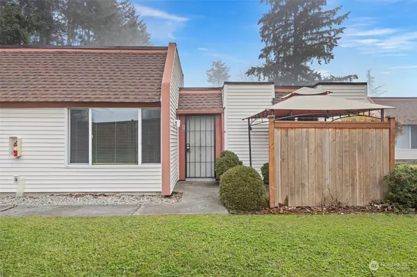 Renton, WA 98058,14600 SE 176th ST #A6