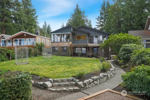 28935 Beach Drive NE, Poulsbo, WA 98370