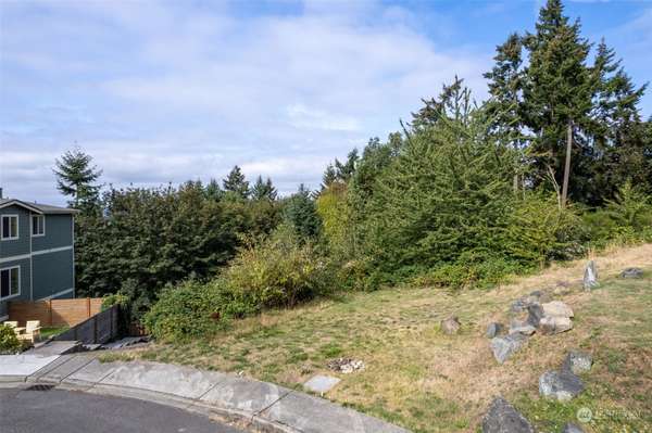 2410 SW 154th PL, Burien, WA 98166