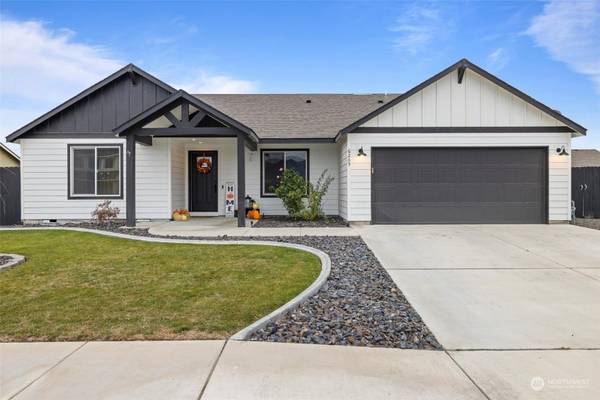 6502 Wildcat LN, Pasco, WA 99301