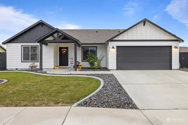 6205 Wildcat LN, Pasco, WA 99301