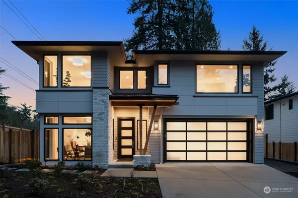 10715 NE 117th LN, Kirkland, WA 98034