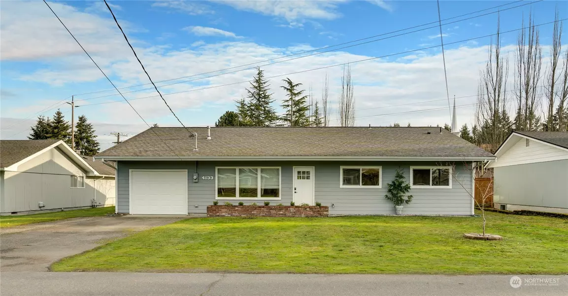 4133 Ridge RD W, University Place, WA 98466