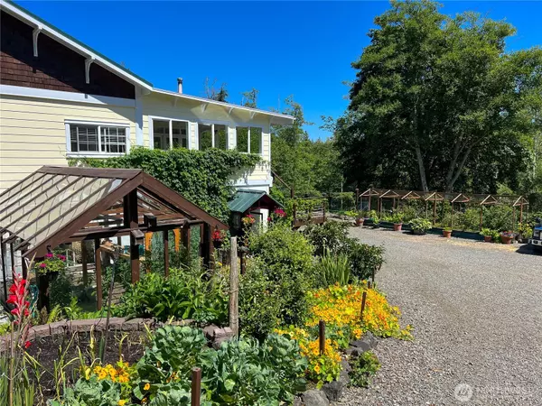 Port Ludlow, WA 98365,7251 Oak Bay RD