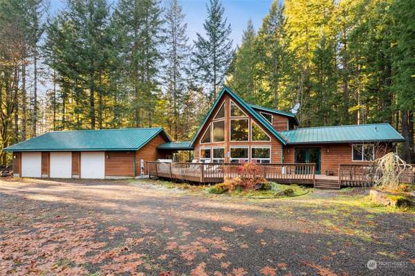 112 Good Times LN, Packwood, WA 98361