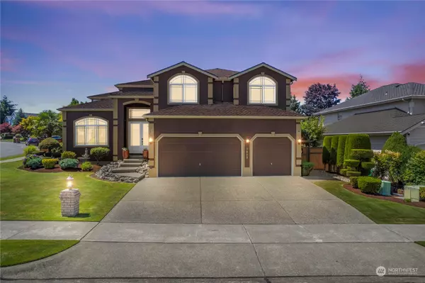 3922 Broadmoor DR NE, Tacoma, WA 98422