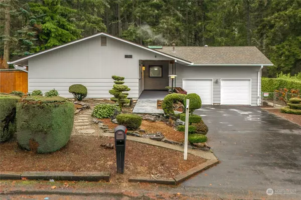 11302 111th ST SW, Tacoma, WA 98498