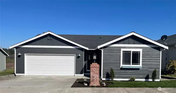 990 NE Cordero PL, Oak Harbor, WA 98277