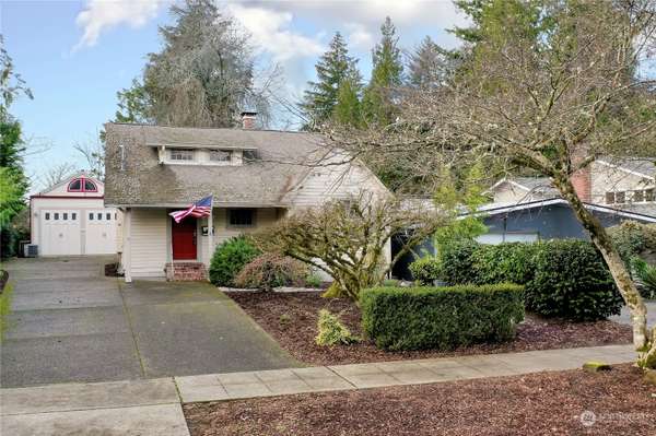 1821 Water ST SW, Olympia, WA 98501