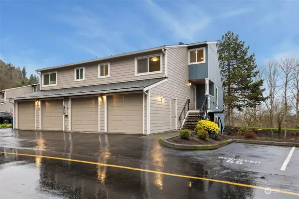 24632 45th PL S #7E2, Kent, WA 98032