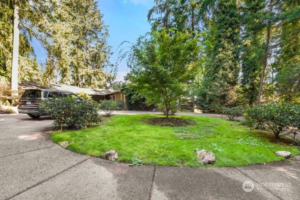 13440 NE 25th ST, Bellevue, WA 98005