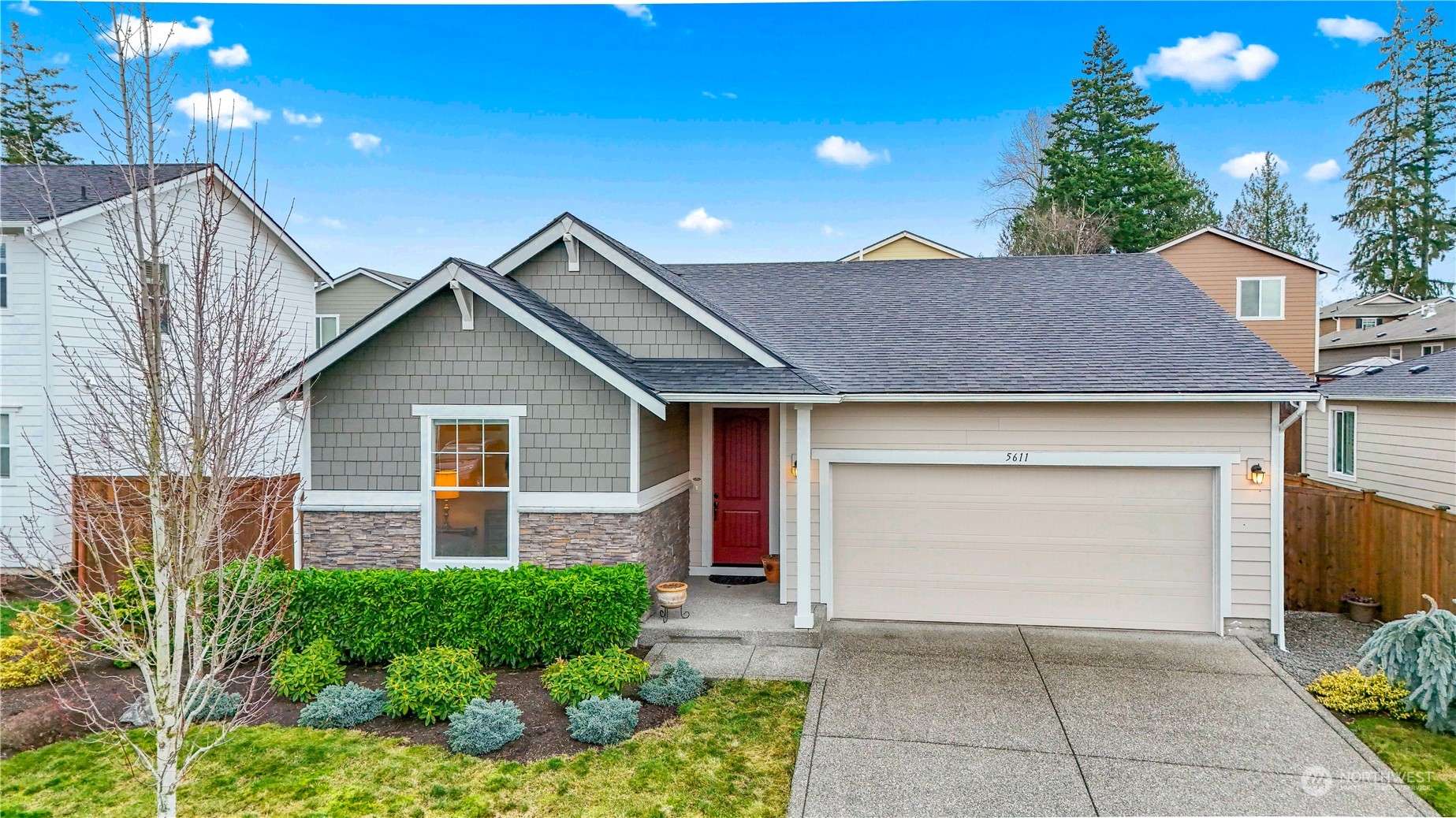 5611 84th DR NE, Marysville, WA 98270