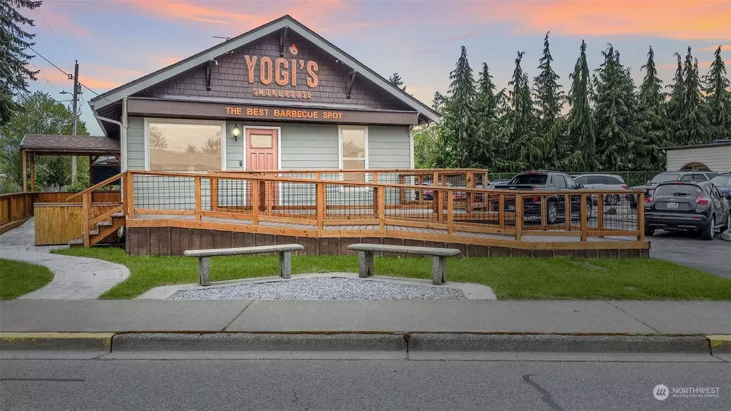 209 Center ST E, Eatonville, WA 98328