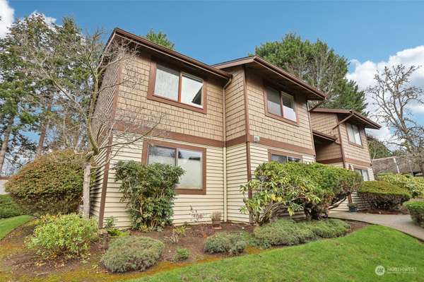 705 NE 143rd AVE #A1, Bellevue, WA 98007