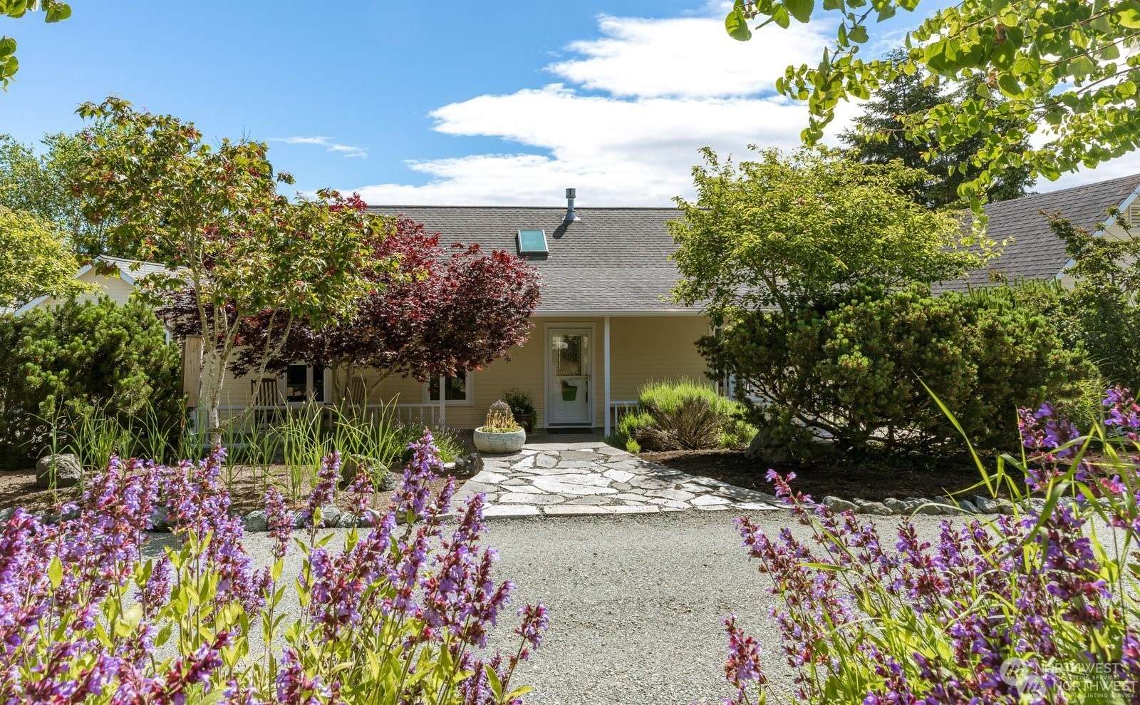 507 NW Broadway, Coupeville, WA 98239