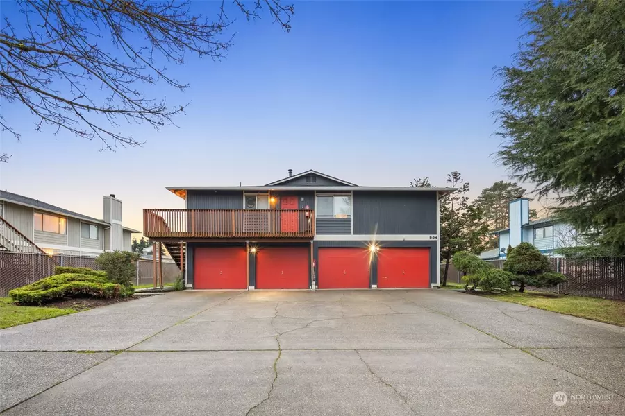 904 NE 30th ST, Auburn, WA 98002