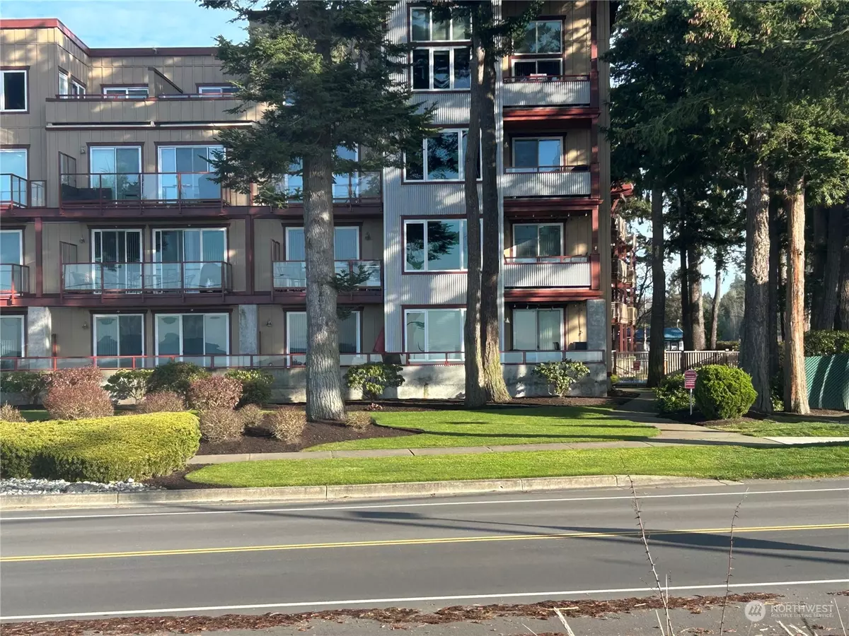 Blaine, WA 98230,7714 Birch Bay Dr. #306