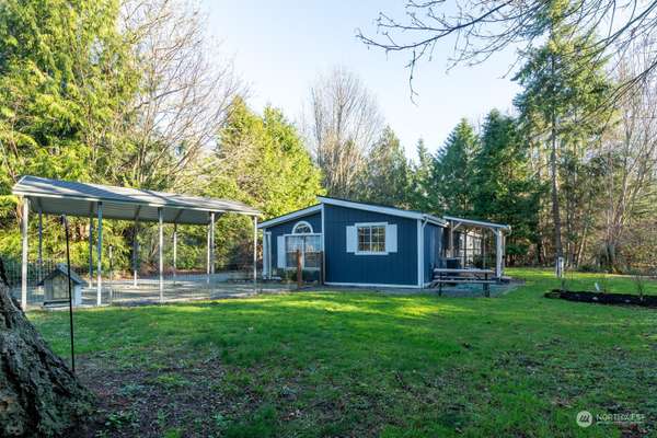 2795 Maple Tree Lane, Camano Island, WA 98282