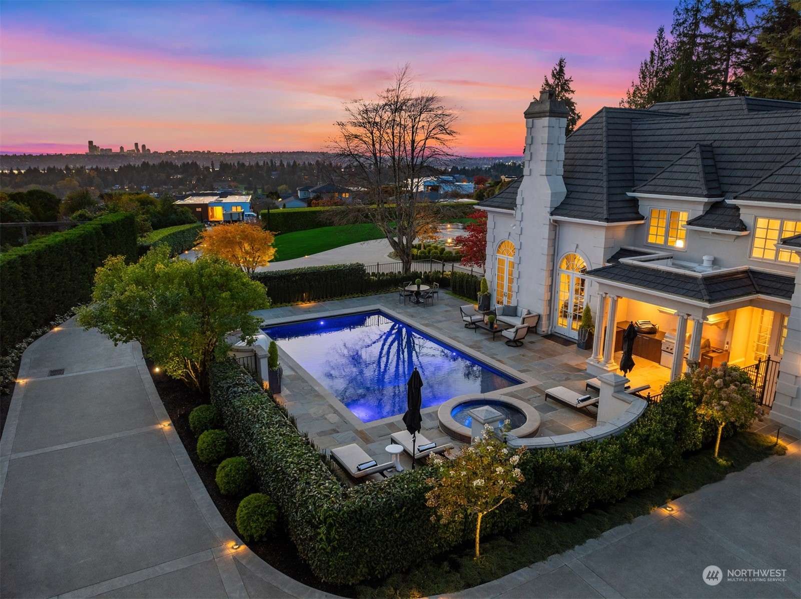 Clyde Hill, WA 98004,1750 92nd AVE NE