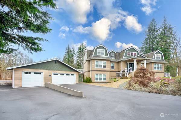 14705 Manor WAY, Lynnwood, WA 98087