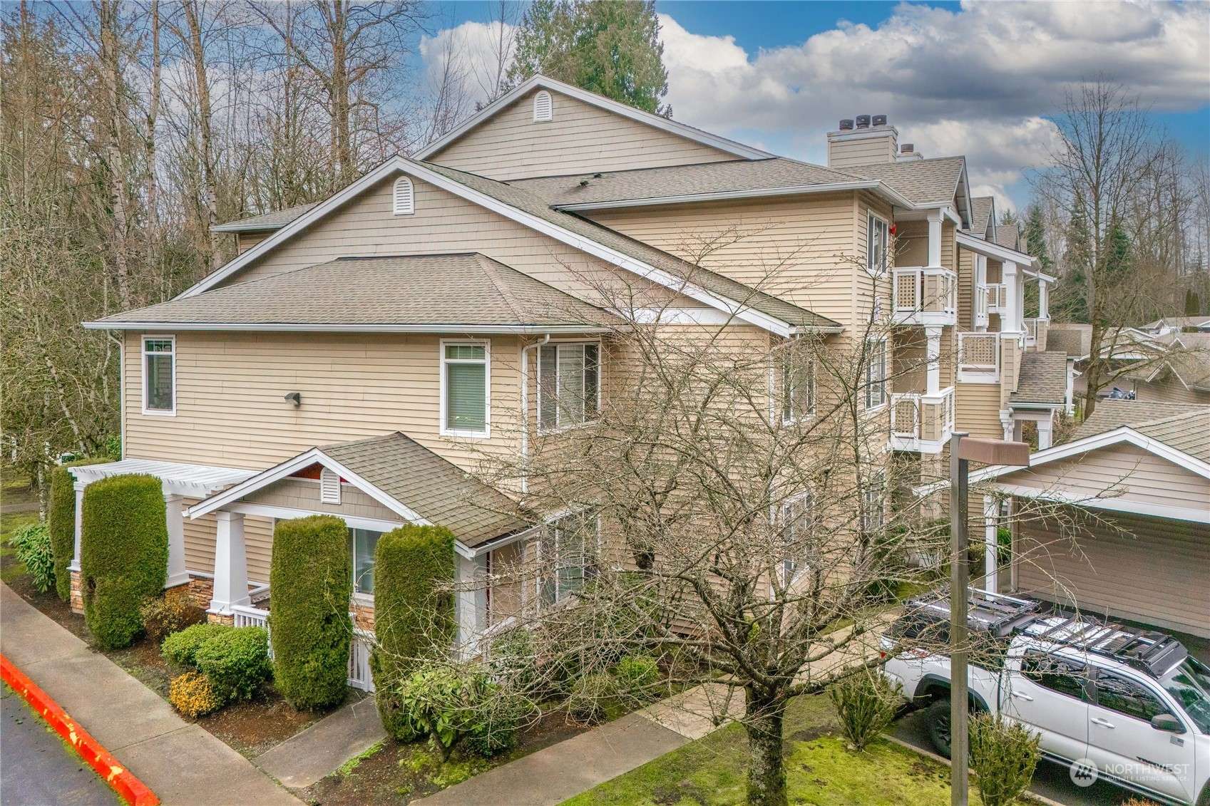 15300 112th Ave NE #A301, Bothell, WA 98011