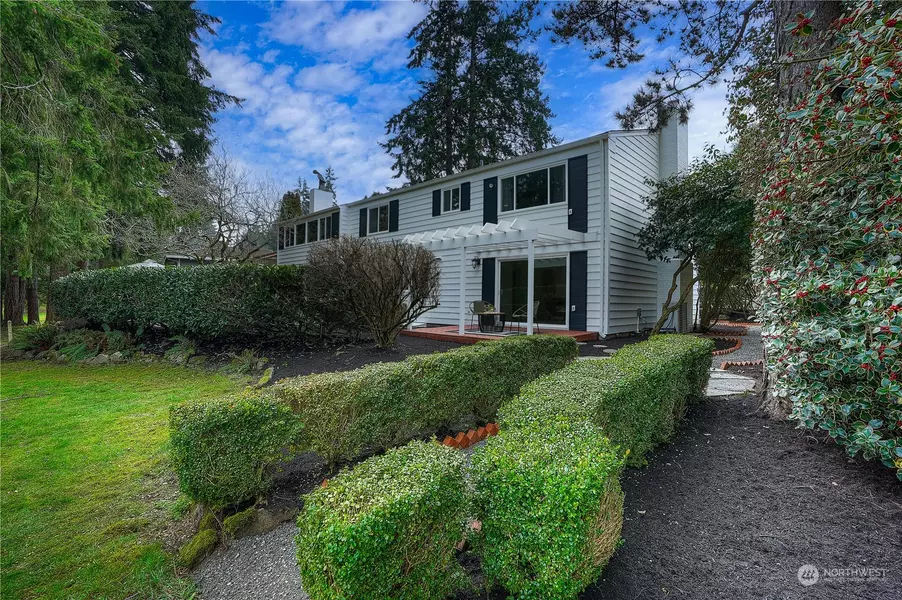32520 30th AVE SW, Federal Way, WA 98023