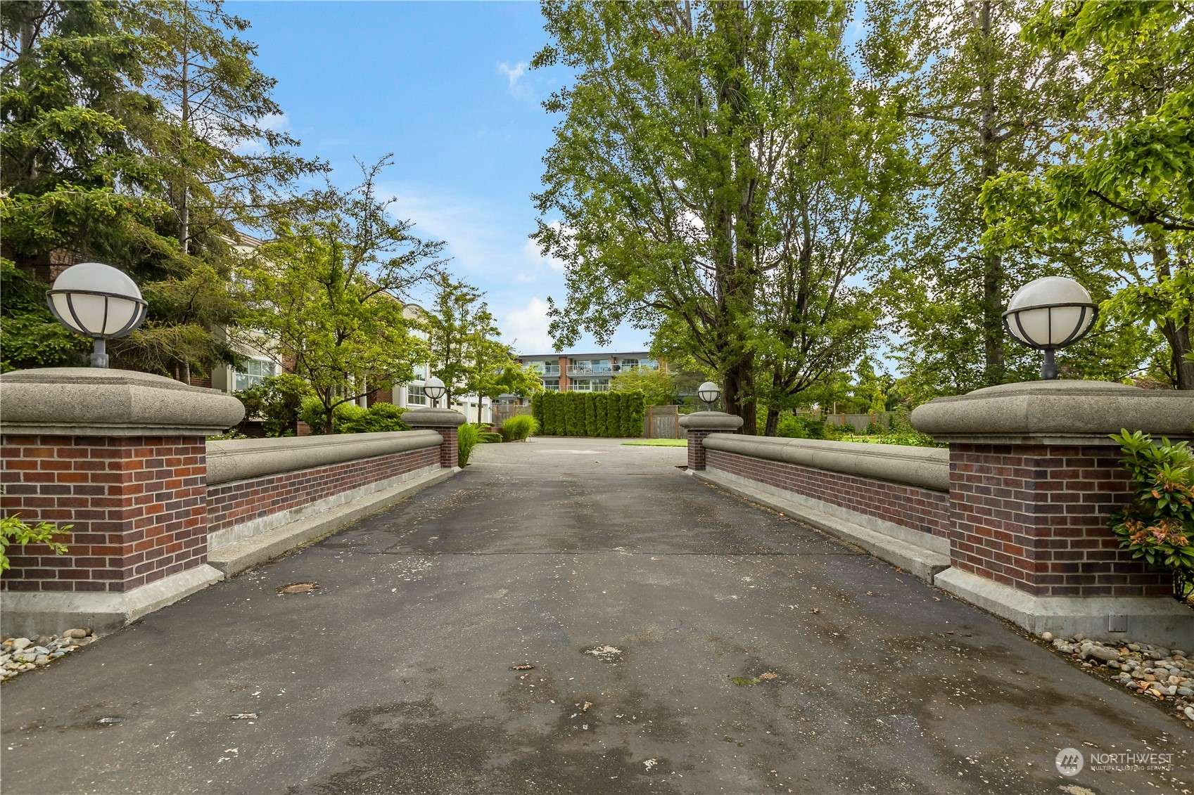 Seattle, WA 98112,2538 39th AVE E #6