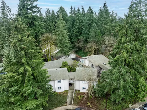1714 Evergreen Park CT SW, Olympia, WA 98502