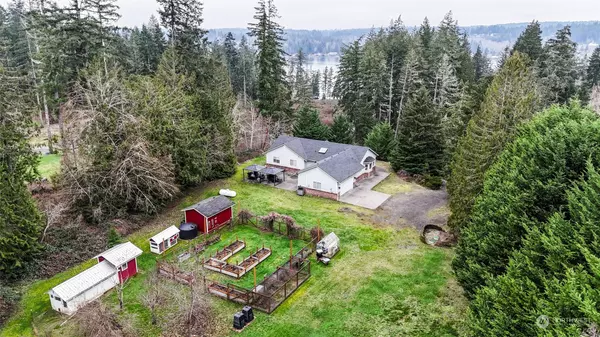 160 E Victor RD,  Belfair,  WA 98528