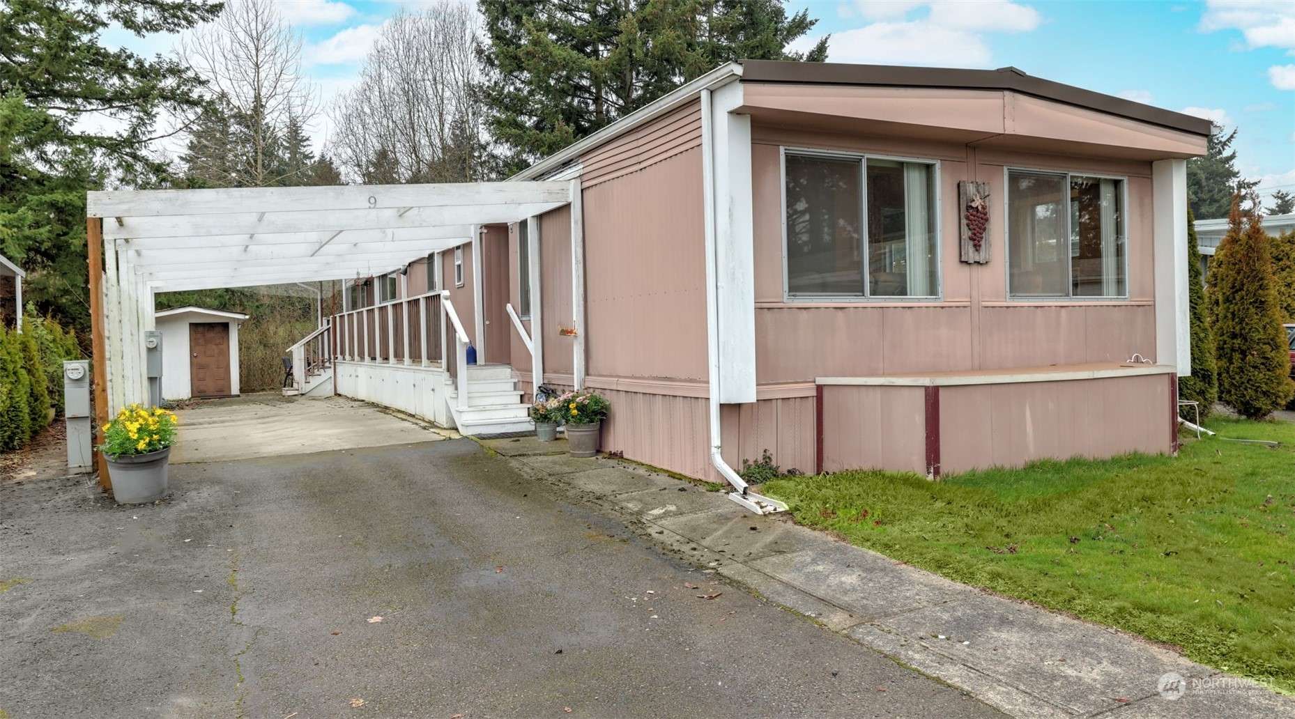 Federal Way, WA 98003,2101 S 324th ST #9