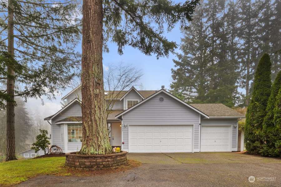 2023 228th AVE SE, Sammamish, WA 98075